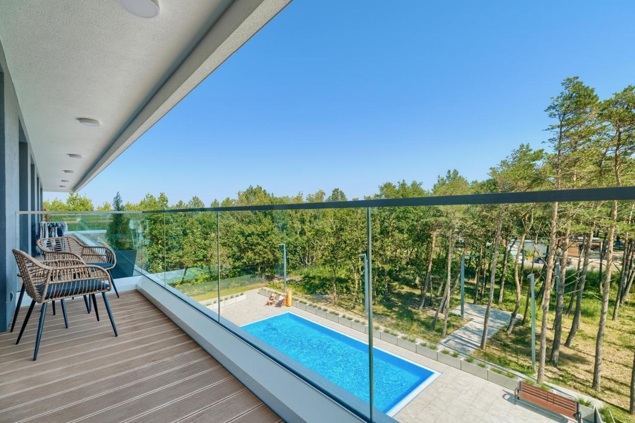 Nautic Park Apartamenty Дарлувко Экстерьер фото